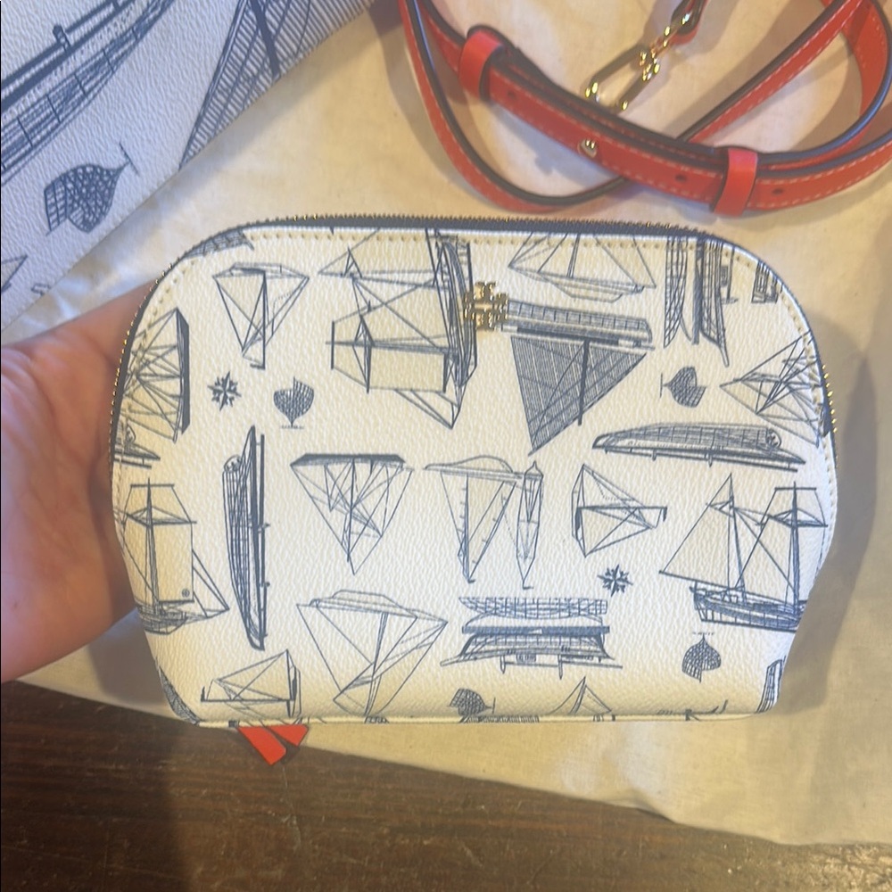 Tory Burch sailboat Print Tote and Pouch Set - Picture 2 of 7